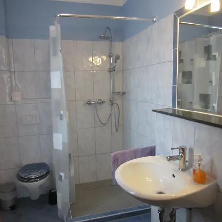 بيت للعطل Ferienhaus Leuchtturm Carinerland